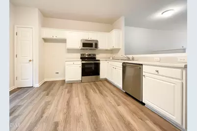 4842 Wyatt Brook Way, Raleigh, NC 27609 - Photo 10