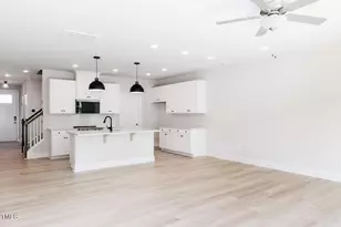 21 Silver Pne Dr, Angier, NC 27501 - Photo 6