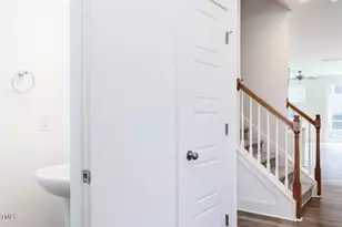 17 Silver Pne Dr, Angier, NC 27501 - Photo 14