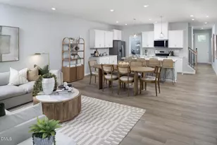 11 Silver Pne Dr, Angier, NC 27501 - Photo 2