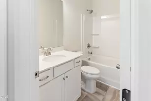 209 E American Marigold Dr, Benson, NC 27504 - Photo 10