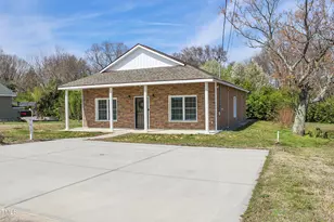 735 Alexander Ave, Henderson, NC 27536 - Photo 2