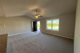 108 Faucette Dr, Selma, NC 27576 - Photo 4