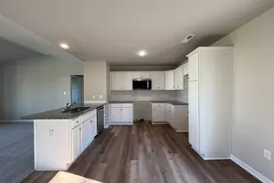 108 Faucette Dr, Selma, NC 27576 - Photo 6