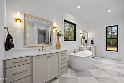 1318 Ivy Lane, Raleigh, NC 27609 - Photo 24