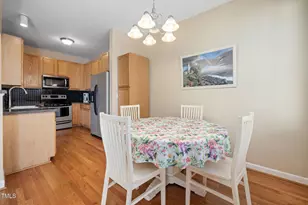 5569 Sea Daisy Dr, Raleigh, NC 27606 - Photo 8