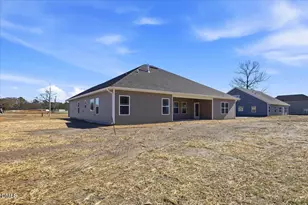 109 Manchester Ct, La Grange, NC 28551 - Photo 32