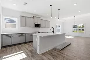 109 Manchester Ct, La Grange, NC 28551 - Photo 14