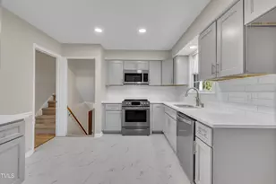 215 Longview Dr, Smithfield, NC 27577 - Photo 14