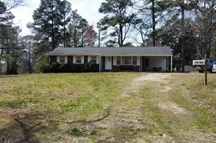 640 Sunnybrook Rd, Raleigh, NC 27610 - Photo 1