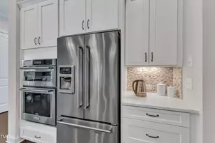 8121 Greys Landing Way, Raleigh, NC 27615 - Photo 20