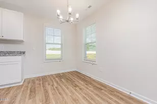 82 W Emily Gardens Dr, Selma, NC 27576 - Photo 10