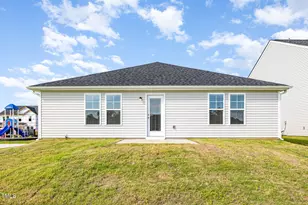 8 W Emily Gardens Dr, Selma, NC 27576 - Photo 24