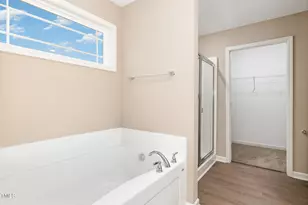 212 Tuscany Cir, Princeton, NC 27569 - Photo 14