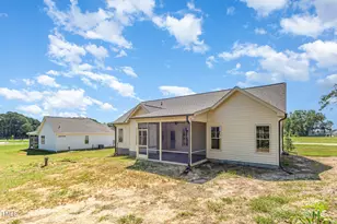 47 Royal Ave, Selma, NC 27576 - Photo 32