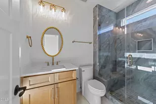 1218 Kingwood Dr, Raleigh, NC 27609 - Photo 28