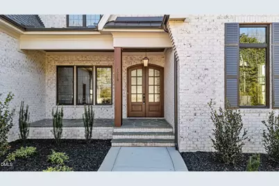 1218 Kingwood Drive, Raleigh, NC 27609 - Photo 4