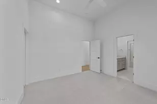 1218 Kingwood Dr, Raleigh, NC 27609 - Photo 30