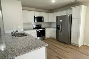 108 Pate Lndg Dr, Selma, NC 27576 - Photo 4