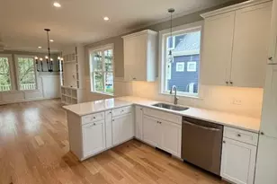 563 N Nash St, Hillsborough, NC 27278 - Photo 8