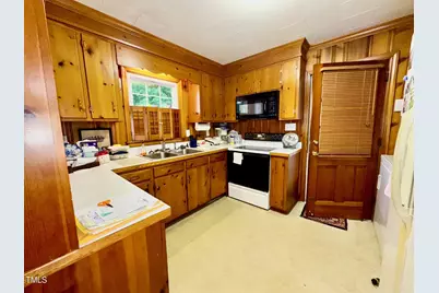 1829 Stewart Farm Road, Henderson, NC 27537 - Photo 10