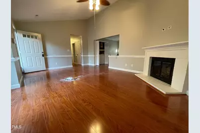 300 W Woodcroft Parkway #33b, Durham, NC 27713 - Photo 2