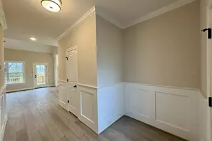 1611 S Old Carriage Rd, Rocky Mount, NC 27804 - Photo 4