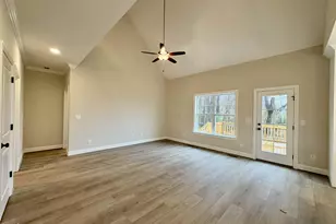 1611 S Old Carriage Rd, Rocky Mount, NC 27804 - Photo 8