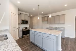 45 High Hampton Wy, Fuquay Varina, NC 27526 - Photo 10