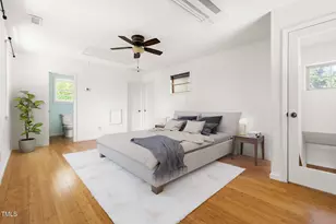 209 N Occoneechee St, Hillsborough, NC 27278 - Photo 20