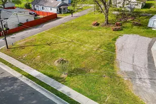 212 Orange St, Oxford, NC 27565 - Photo 36