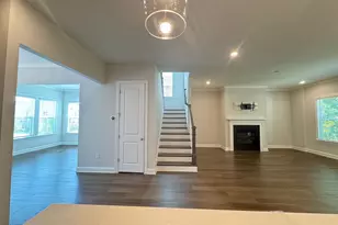 1105 Village View Ln, Cary, NC 27519 - Photo 8