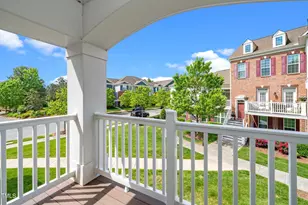 10530 Sablewood Dr, Raleigh, NC 27617 - Photo 12