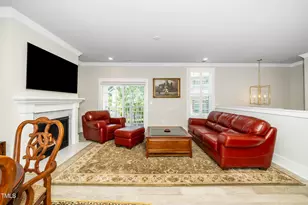 10530 Sablewood Dr, Raleigh, NC 27617 - Photo 8