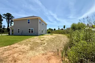 356 Bishop Ln, Sanford, NC 27330 - Photo 4