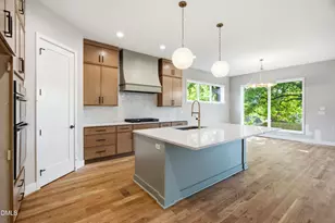 1809 Bennett St, Raleigh, NC 27604 - Photo 2