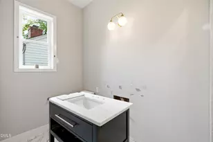 1809 Bennett St, Raleigh, NC 27604 - Photo 6