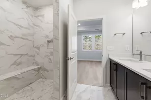 708 Blackpool Dr, Durham, NC 27703 - Photo 14