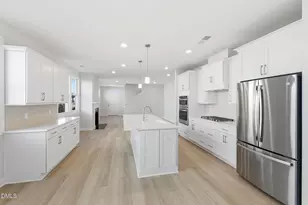 708 Blackpool Dr, Durham, NC 27703 - Photo 10