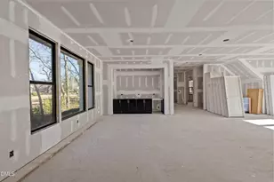 909 Oberlin Rd, Raleigh, NC 27605 - Photo 10