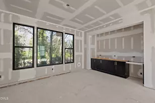 909 Oberlin Rd, Raleigh, NC 27605 - Photo 6