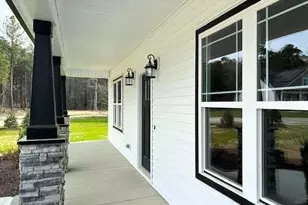 196 Cozy Brk Ct, Clayton, NC 27520 - Photo 2