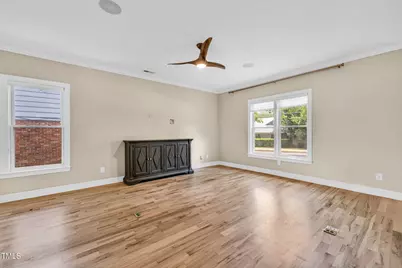 2210 Bedford Avenue, Raleigh, NC 27607 - Photo 30