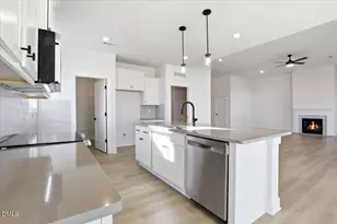 104 Manchester Ct, La Grange, NC 28551 - Photo 14