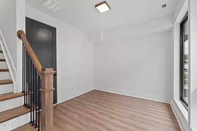 512 Gordon Street #304, Durham, NC 27701 - Photo 2