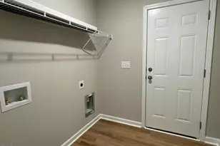 199 Lotus Ave, Smithfield, NC 27577 - Photo 8