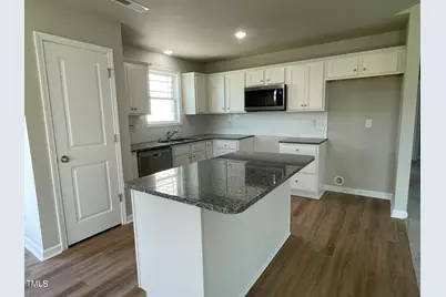 199 Lotus Avenue, Smithfield, NC 27577 - Photo 6