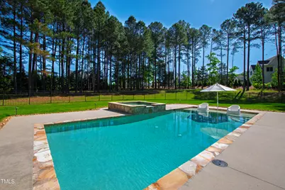 6 Castlewood Drive, Durham, NC 27713 - Photo 2