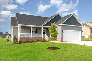 134 Royal Ave, Selma, NC 27576 - Photo 2