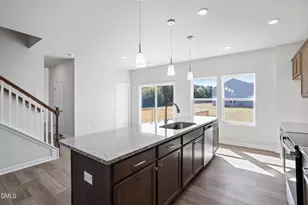 366 Bunker Hl Pl, Angier, NC 27501 - Photo 2